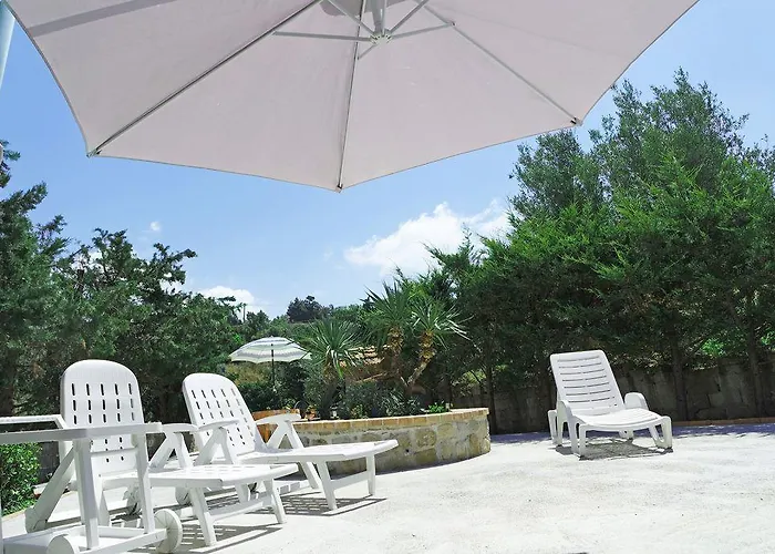 Casa Elena Feriehus *